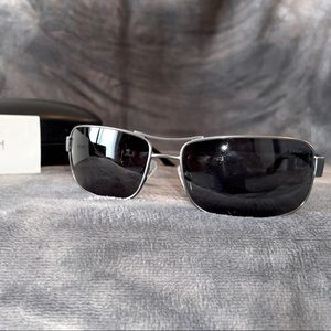 🏇☀️POLO RALPH LAUREN: PH3070 SPORT SUNGLASSES- BLACK & SILVER- UV LENSES